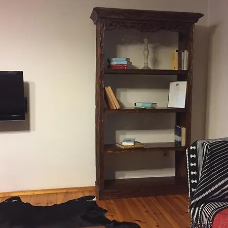 The House סמוליאן